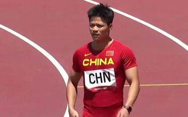 动漫美女光溜溜